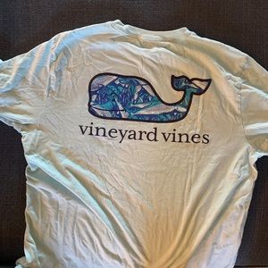 Mens vinyard vines t shirt